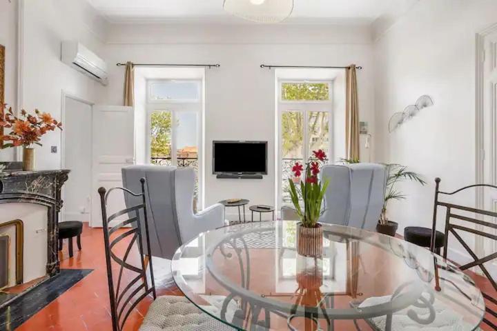Appartement Avec Balcon, Bord Du Canal, Wifi. Narbonne Dış mekan fotoğraf