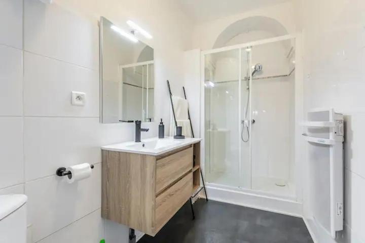 Appartement Avec Balcon, Bord Du Canal, Wifi. Narbonne Dış mekan fotoğraf