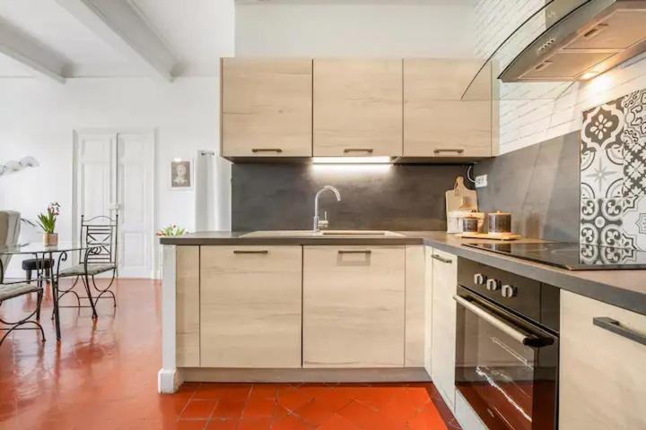 Appartement Avec Balcon, Bord Du Canal, Wifi. Narbonne Dış mekan fotoğraf